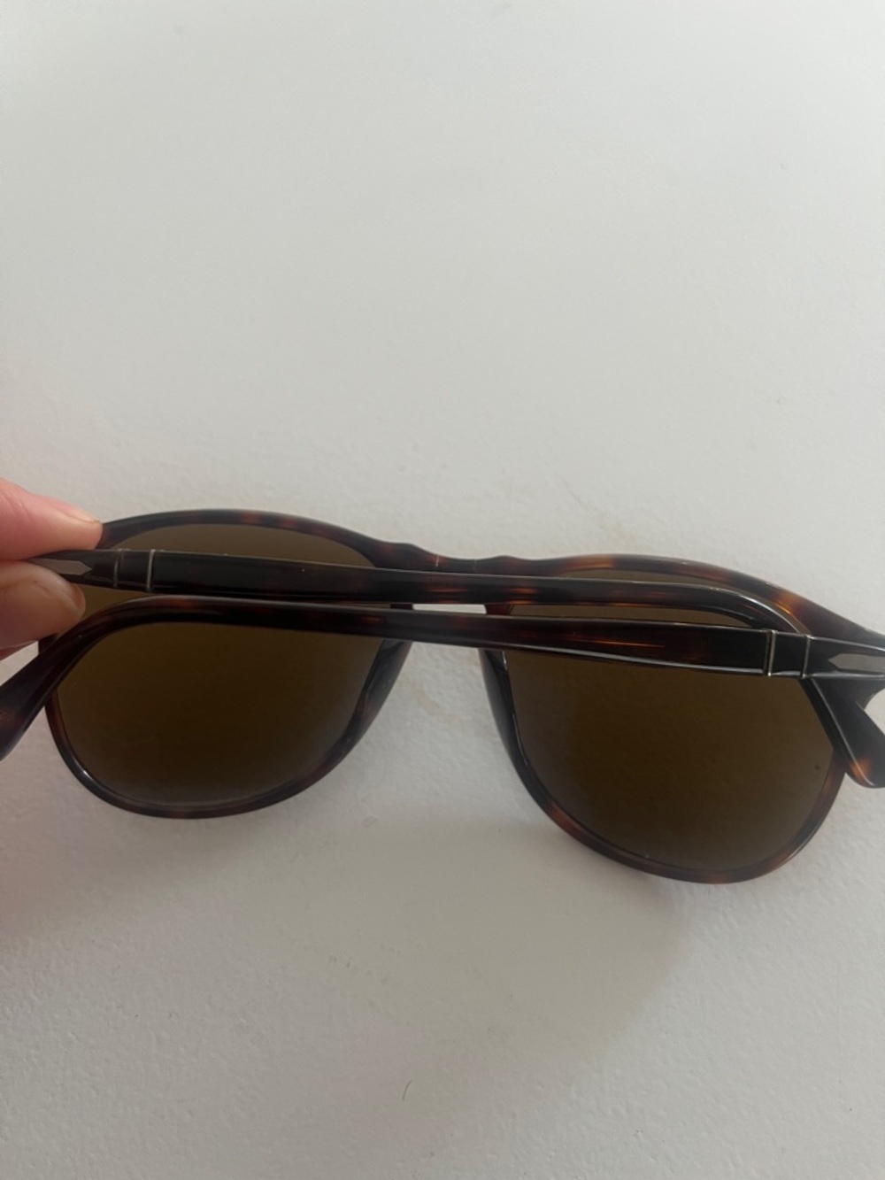 Mens persol sunglasses with box - Picture 7 of 9